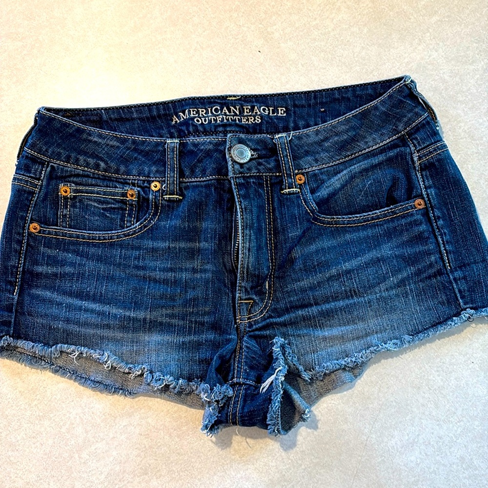 American Eagle Outfitters Blue Jean Shorts Distressed Cut-Off